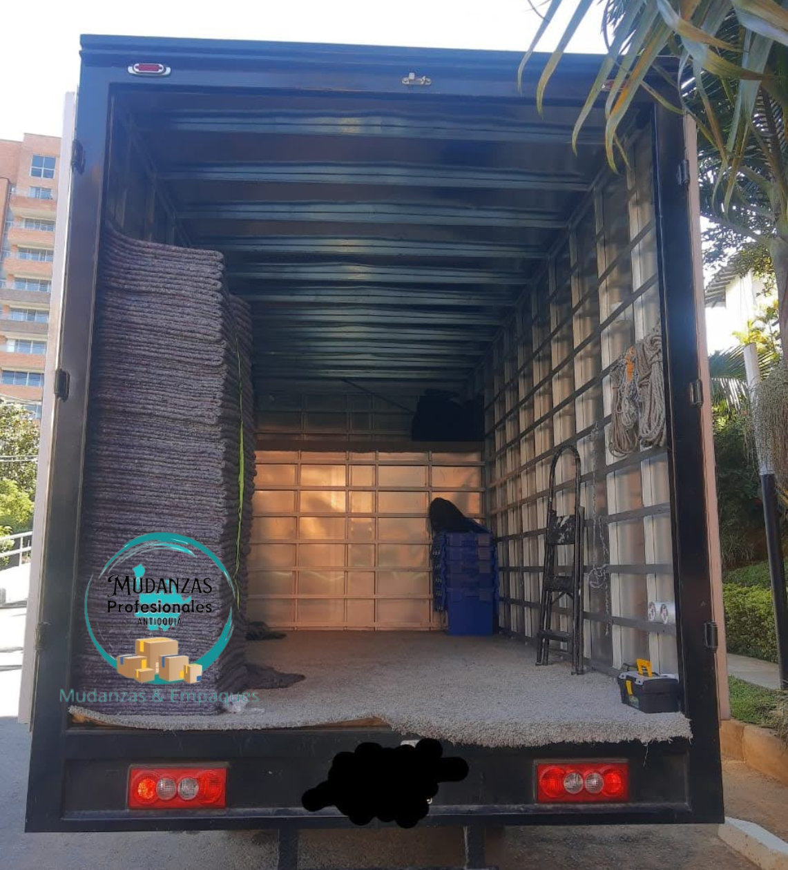 Nuestros Vehículos equipados